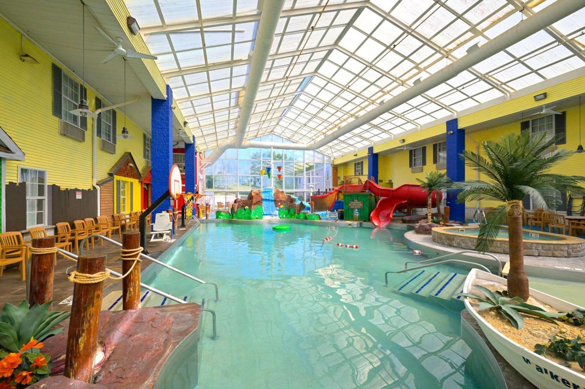 Comfort Inn Splash Harbor Bellville Eksteriør billede